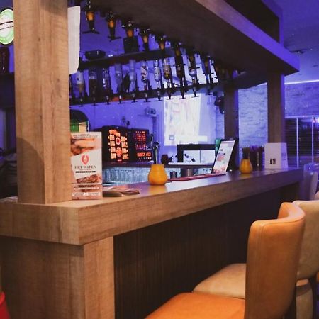 Het Wapen Van Pernis Hostel Ngoại thất bức ảnh